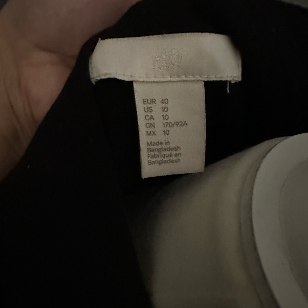 Black H&M Blazer, size woman’s 10